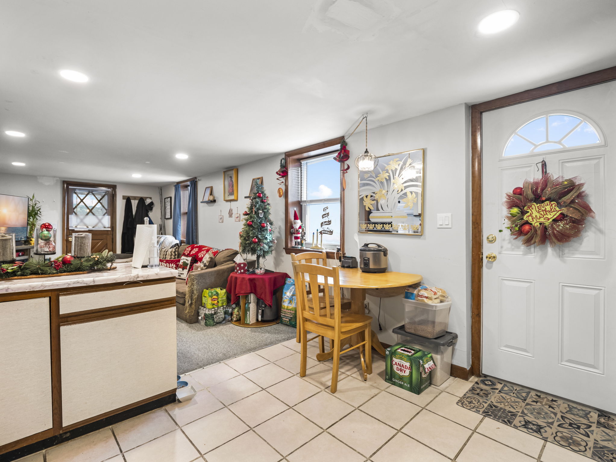 107 7th Ave Lowell MA 11