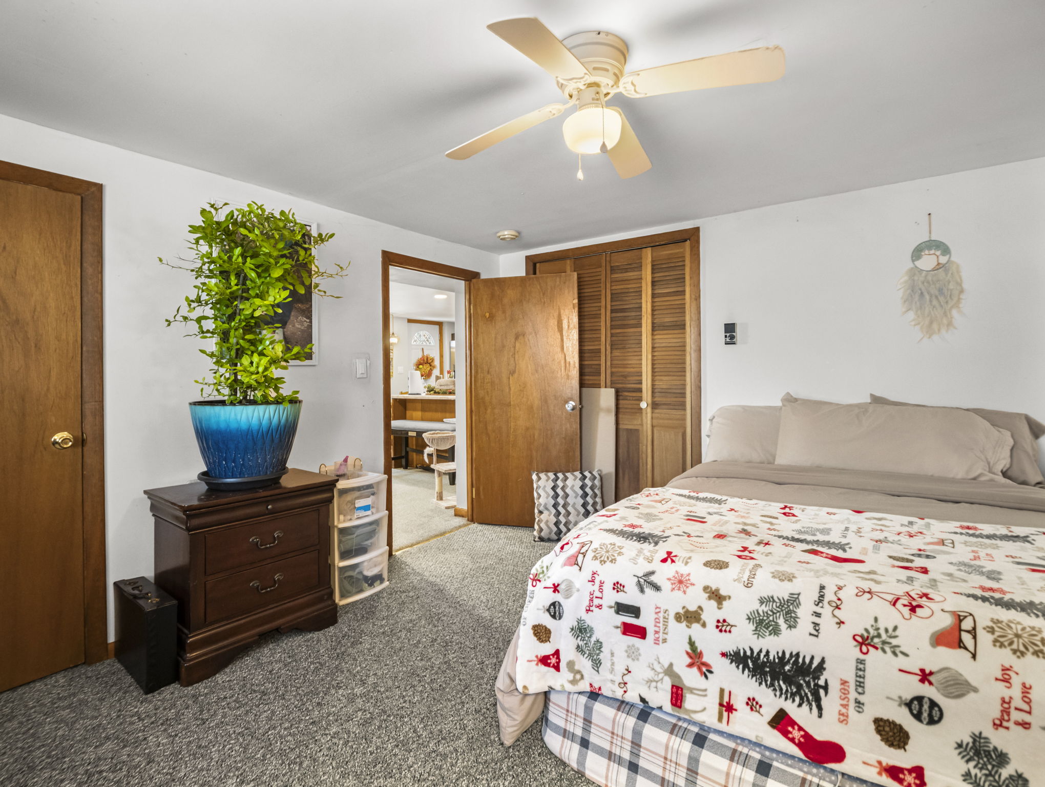 107 7th Ave Lowell MA 3