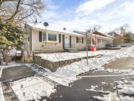 107 7th Ave Lowell MA 43