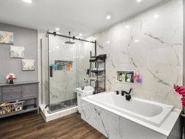 107 7th Ave Lowell MA 24