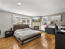 107 7th Ave Lowell MA 17