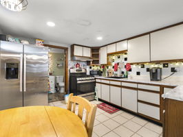 107 7th Ave Lowell MA 8