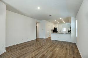 Living/Kitchen