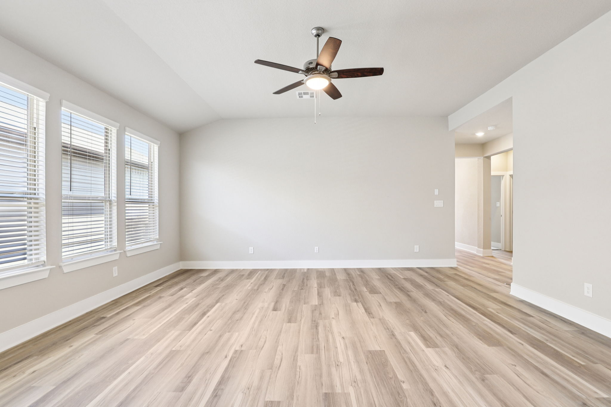 107 Barton Pt-S2608-010