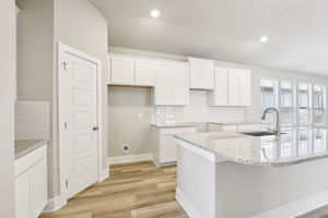 107 Barton Pt-S2608-017