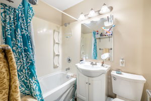 107 Berkshire Bay - Interior-19