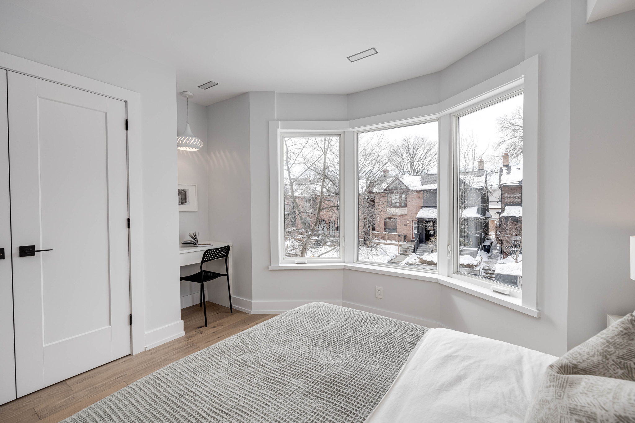 107 Bertmount Ave, Toronto, ON M4M 2X8, Canada Photo 29