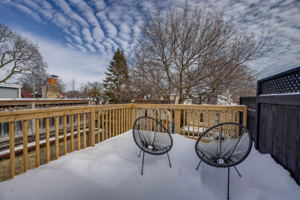 107 Bertmount Ave, Toronto, ON M4M 2X8, Canada Photo 38