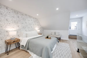 107 Bertmount Ave, Toronto, ON M4M 2X8, Canada Photo 33
