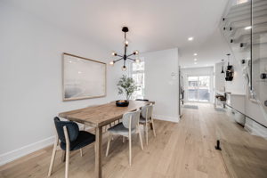 107 Bertmount Ave, Toronto, ON M4M 2X8, Canada Photo 9