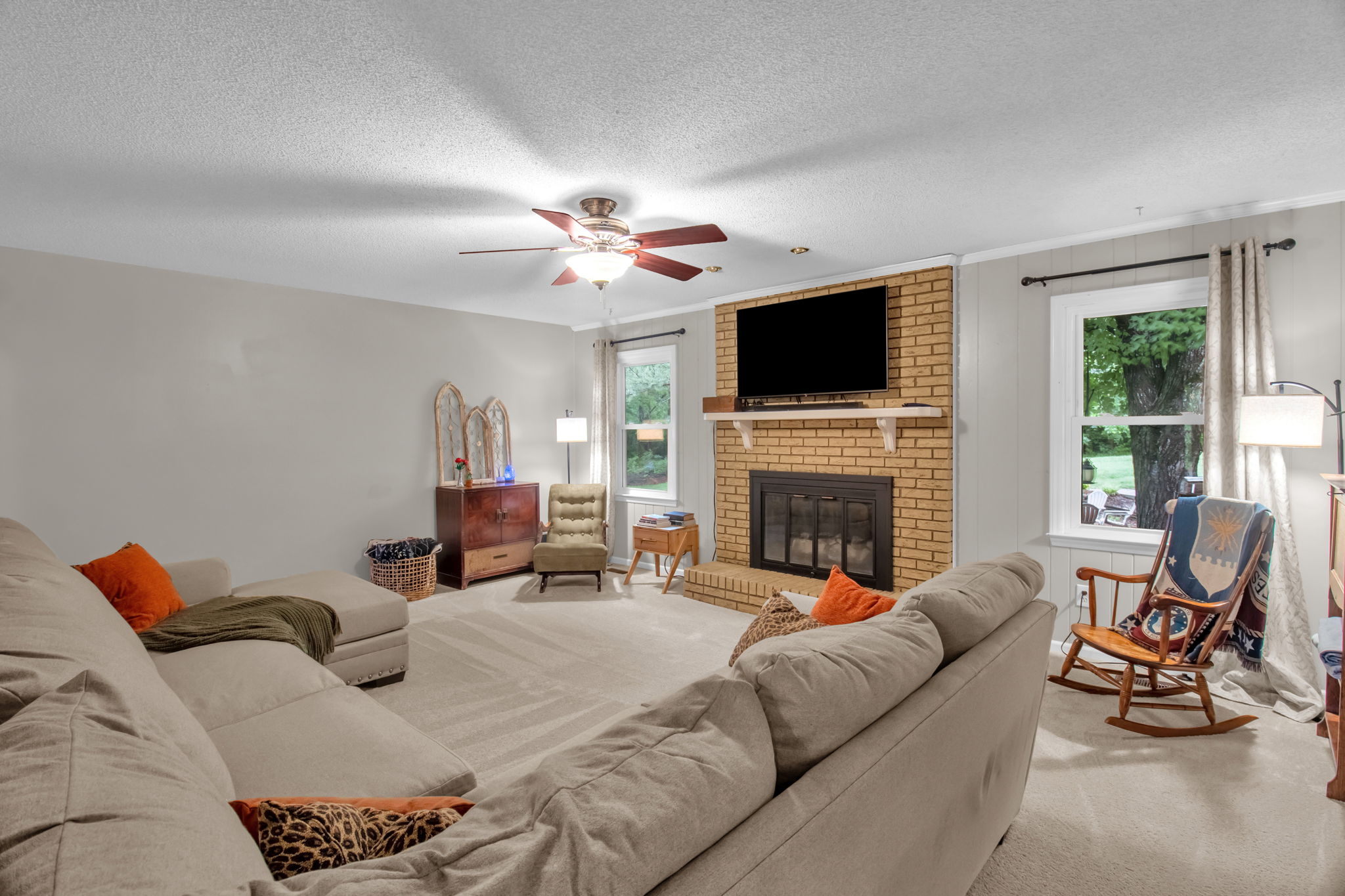 107 Blair Dr-9