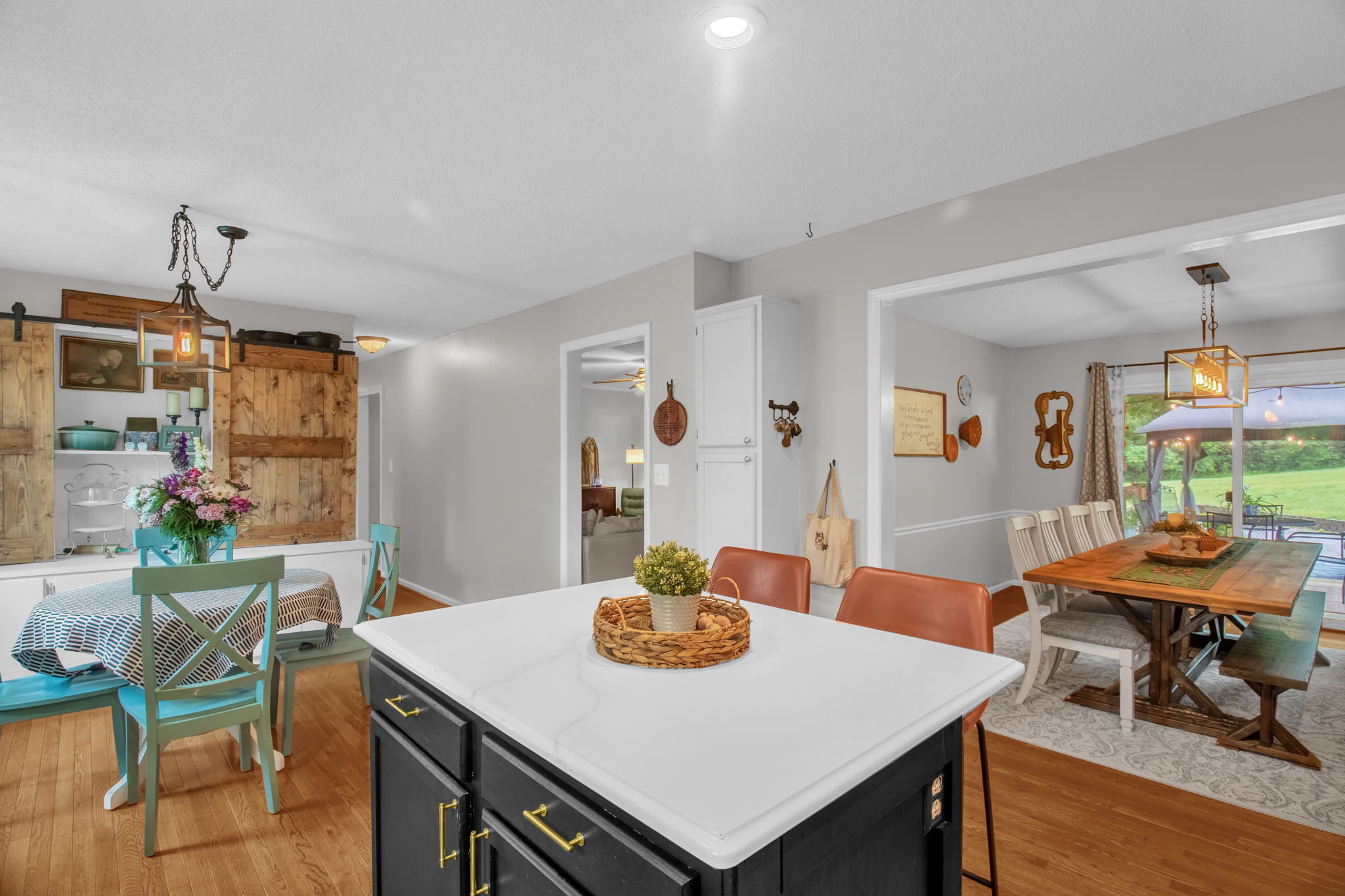 107 Blair Dr-16