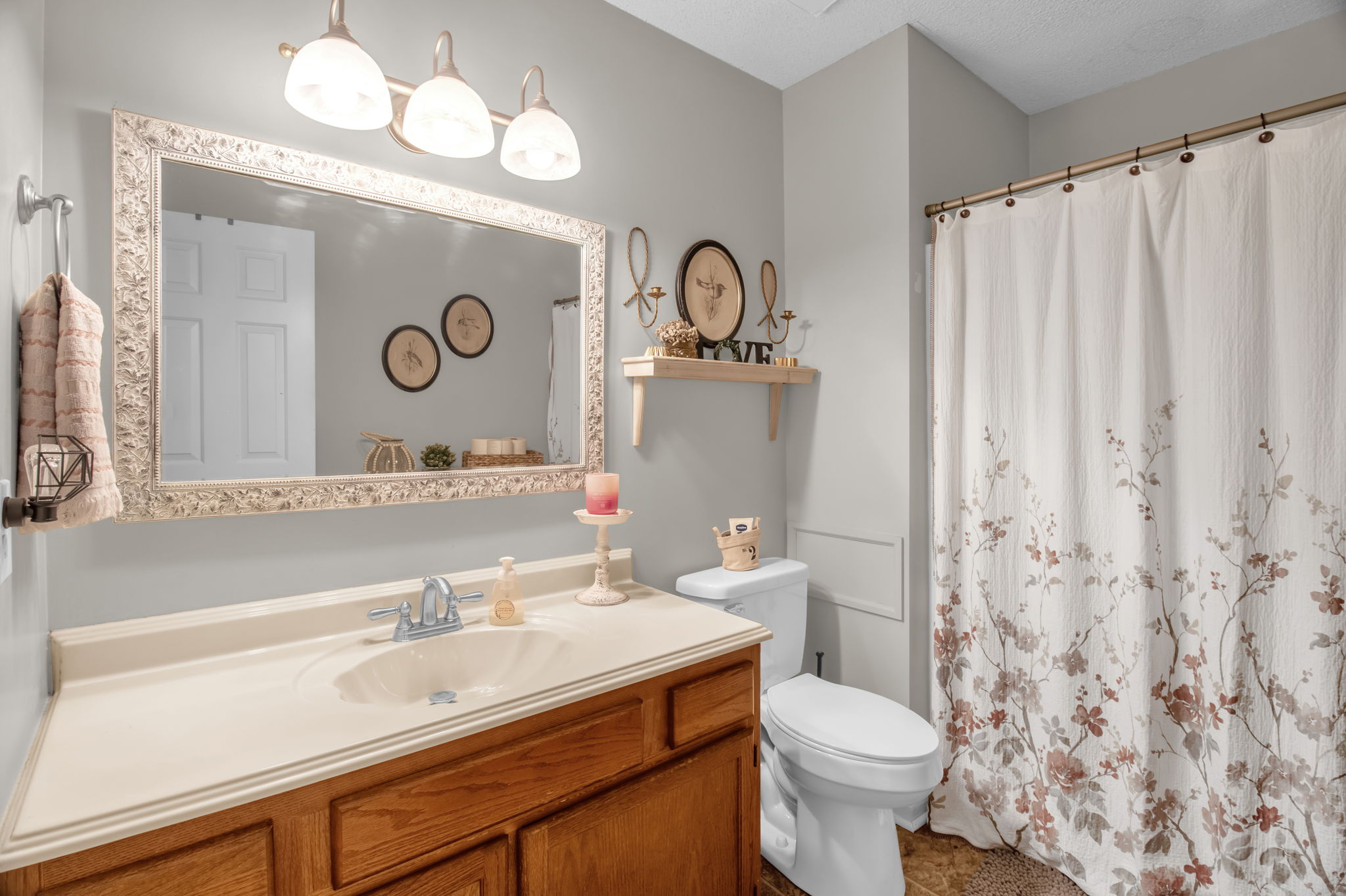 107 Blair Dr-26