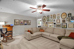 107 Blair Dr-7