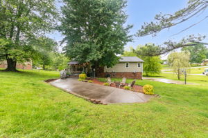 107 Blair Dr-33