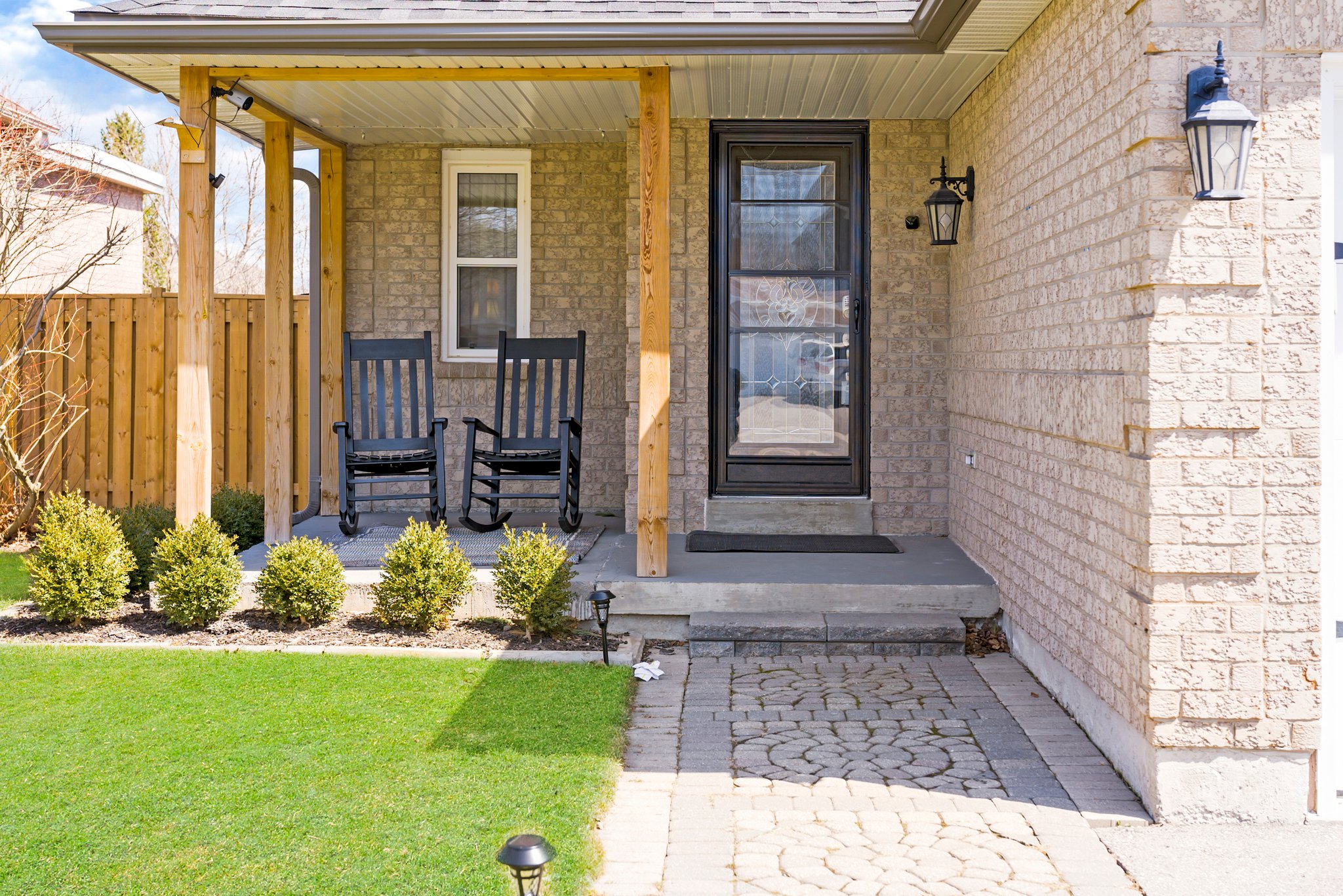 107 Carrick Ave, ON L4P 3R7 REALPix Interior & Real Estate Photography