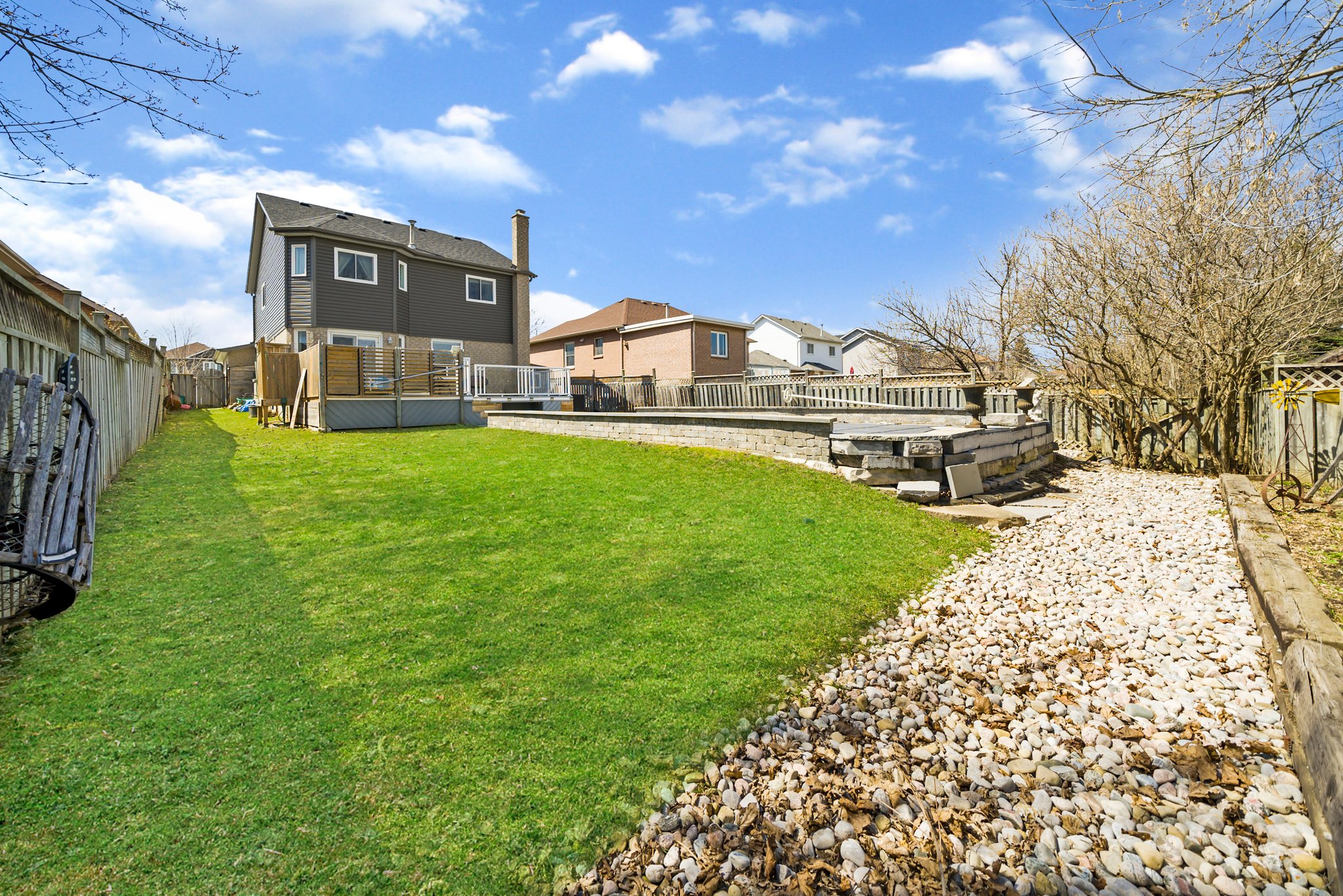 107 Carrick Ave, ON L4P 3R7 REALPix Interior & Real Estate Photography