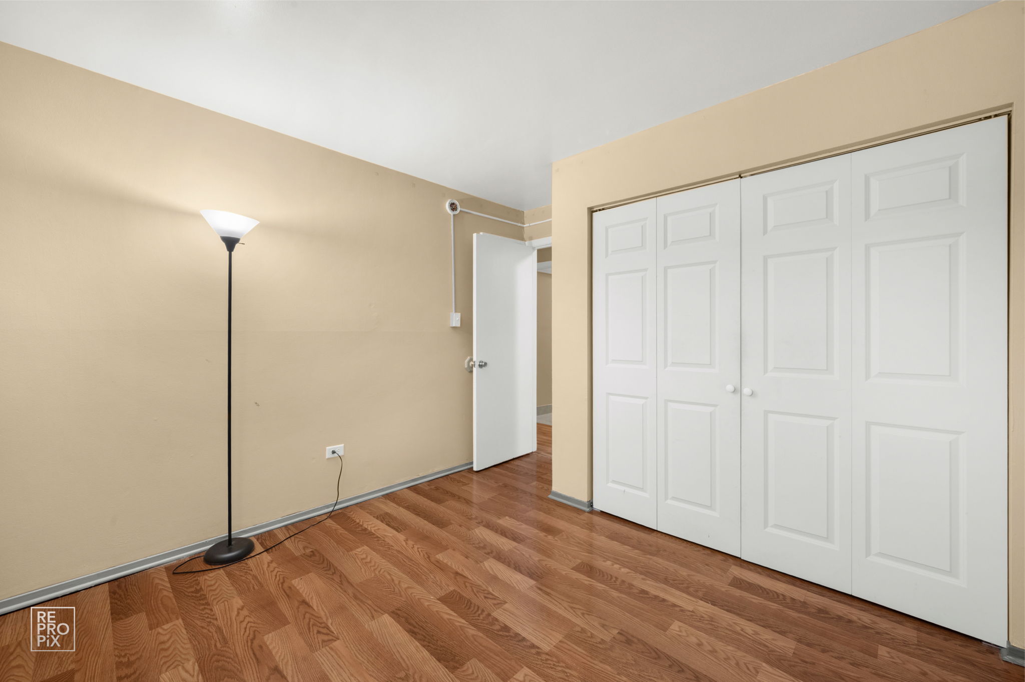 107 E Elk Trail, Carol Stream, IL 60188_010