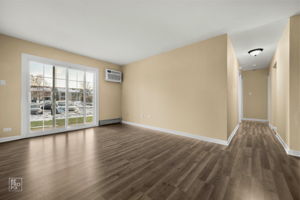 107 E Elk Trail, Carol Stream, IL 60188_007