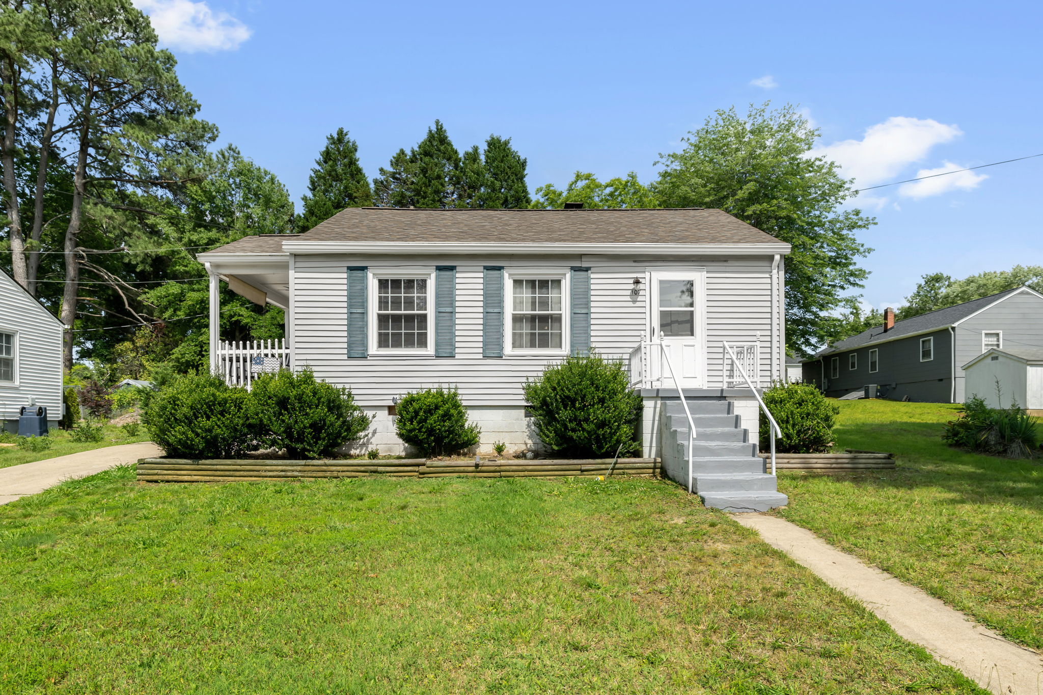 107 Glendale St-1