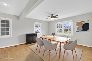 9L2A0827 virtually staged.jpeg