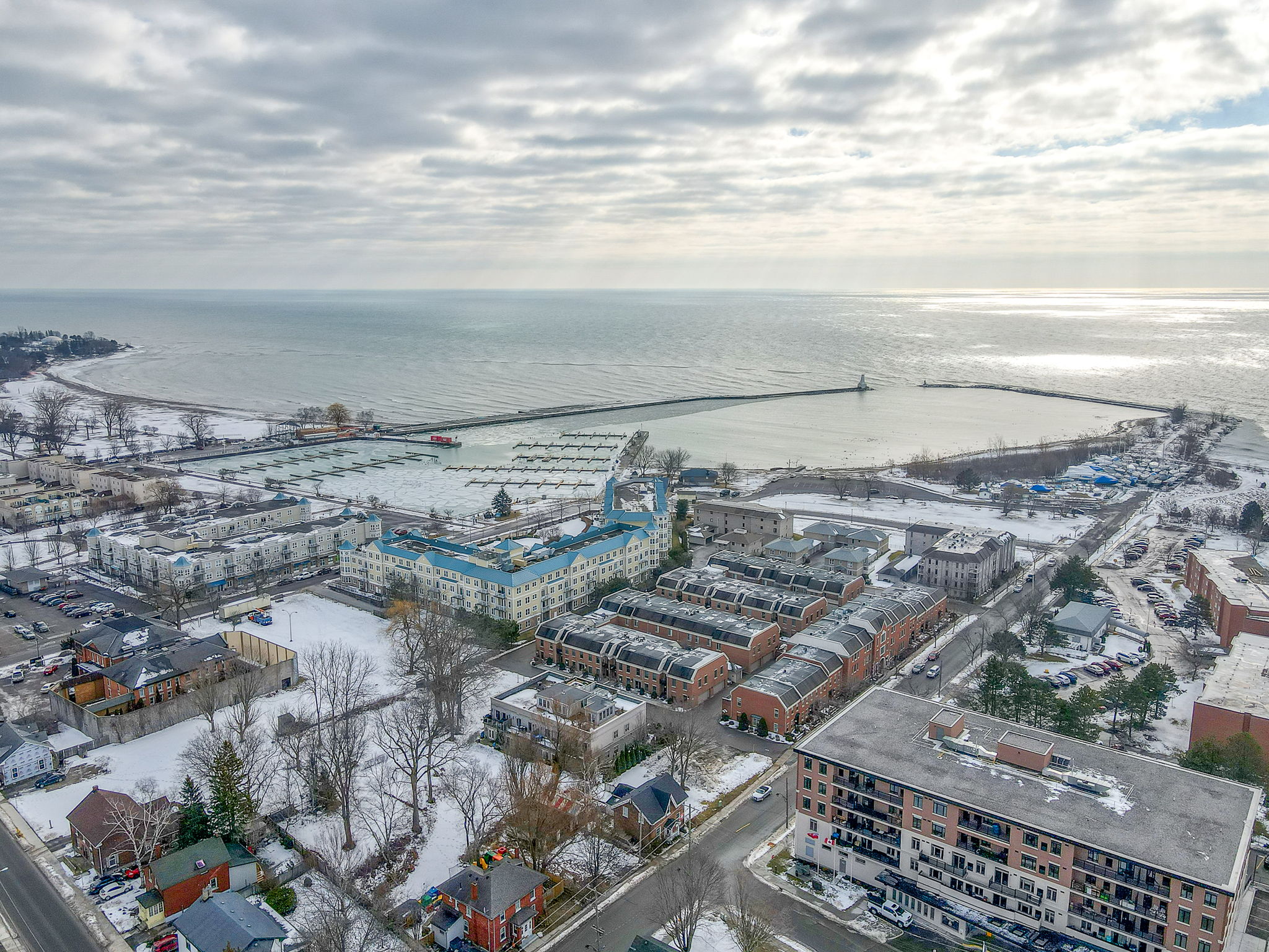  Photo 47