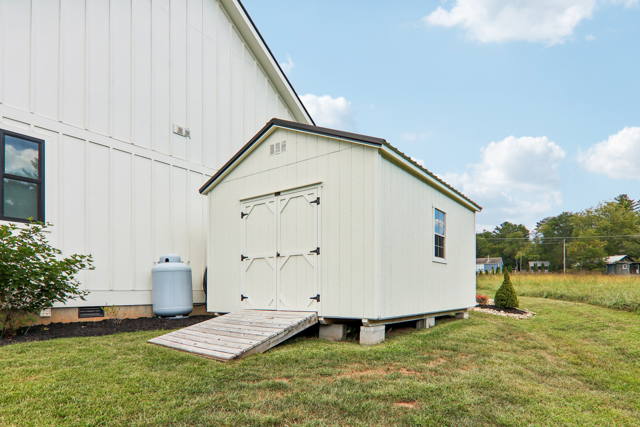 New Pinner Pl-S1809-049.jpg