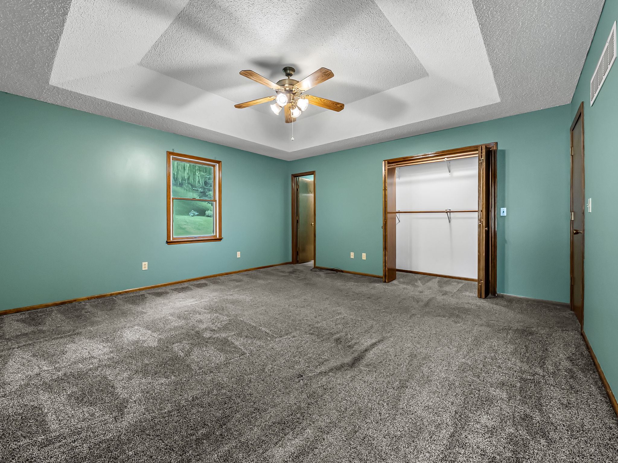 Interior-10