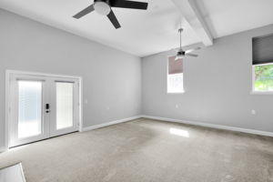  Photo 31