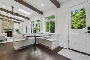 eat in kitchen