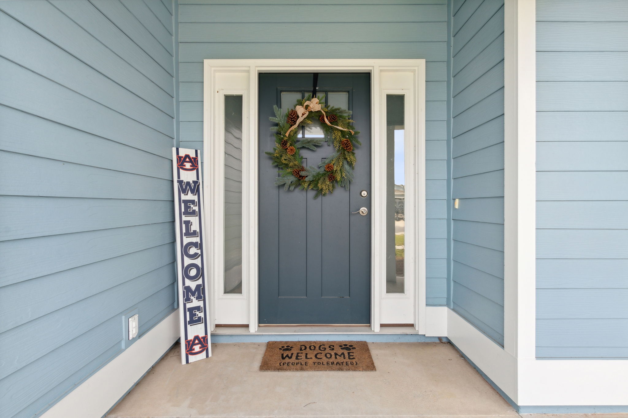 Front Entry Detail