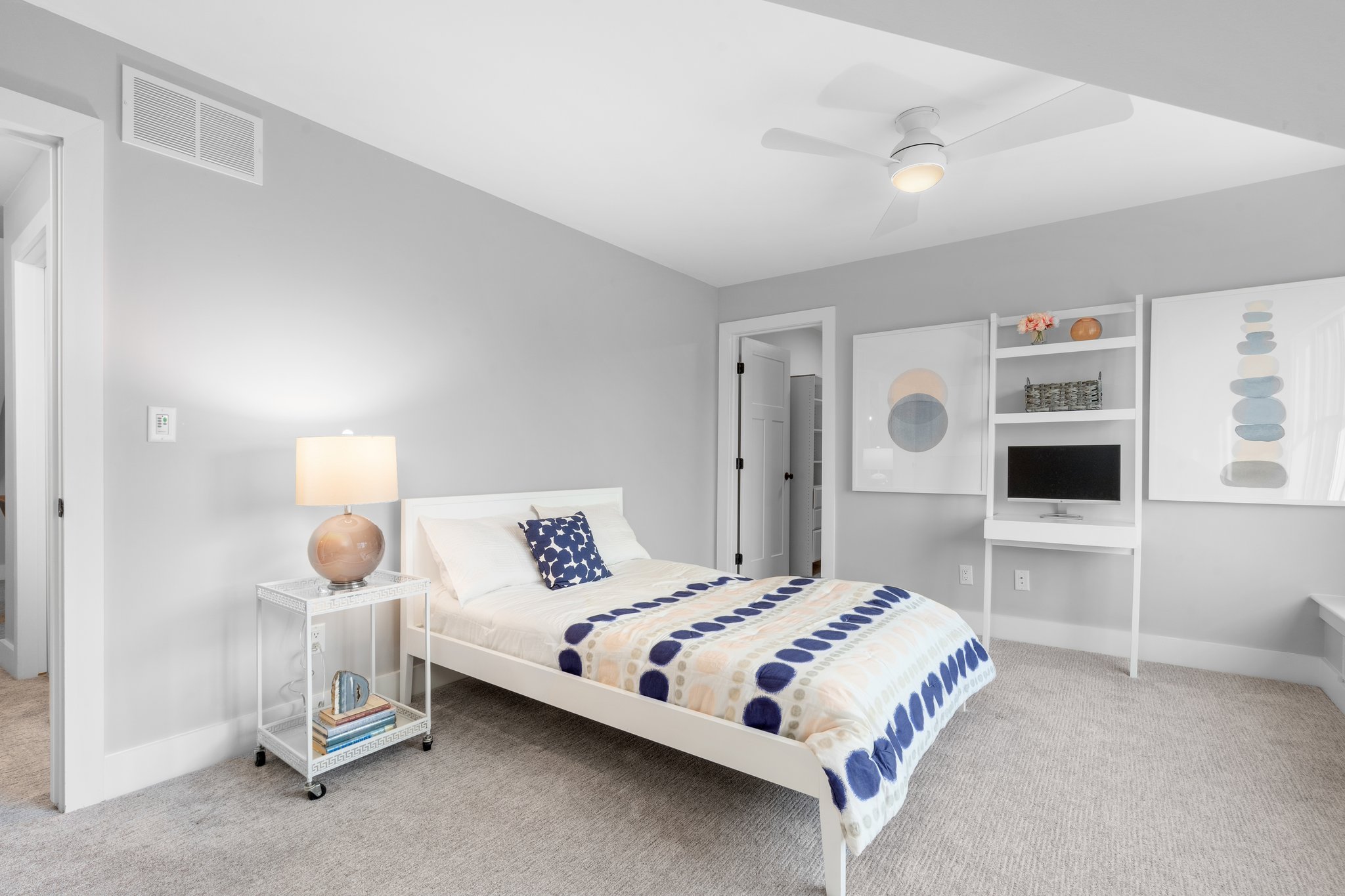 107 W Davis Ave, Ann Arbor, MI 48103, USA Photo 66
