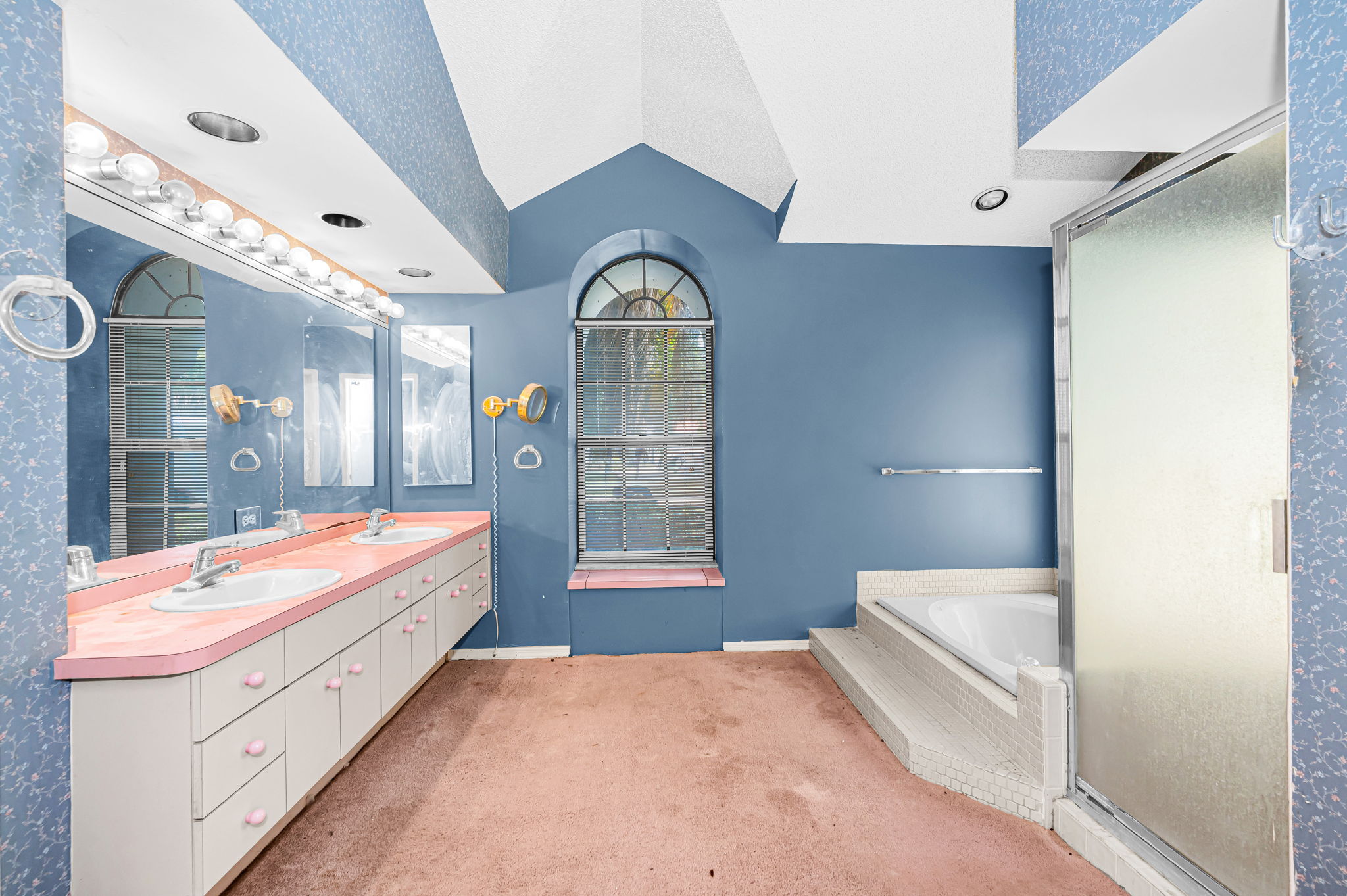 Primary Bathroom1a