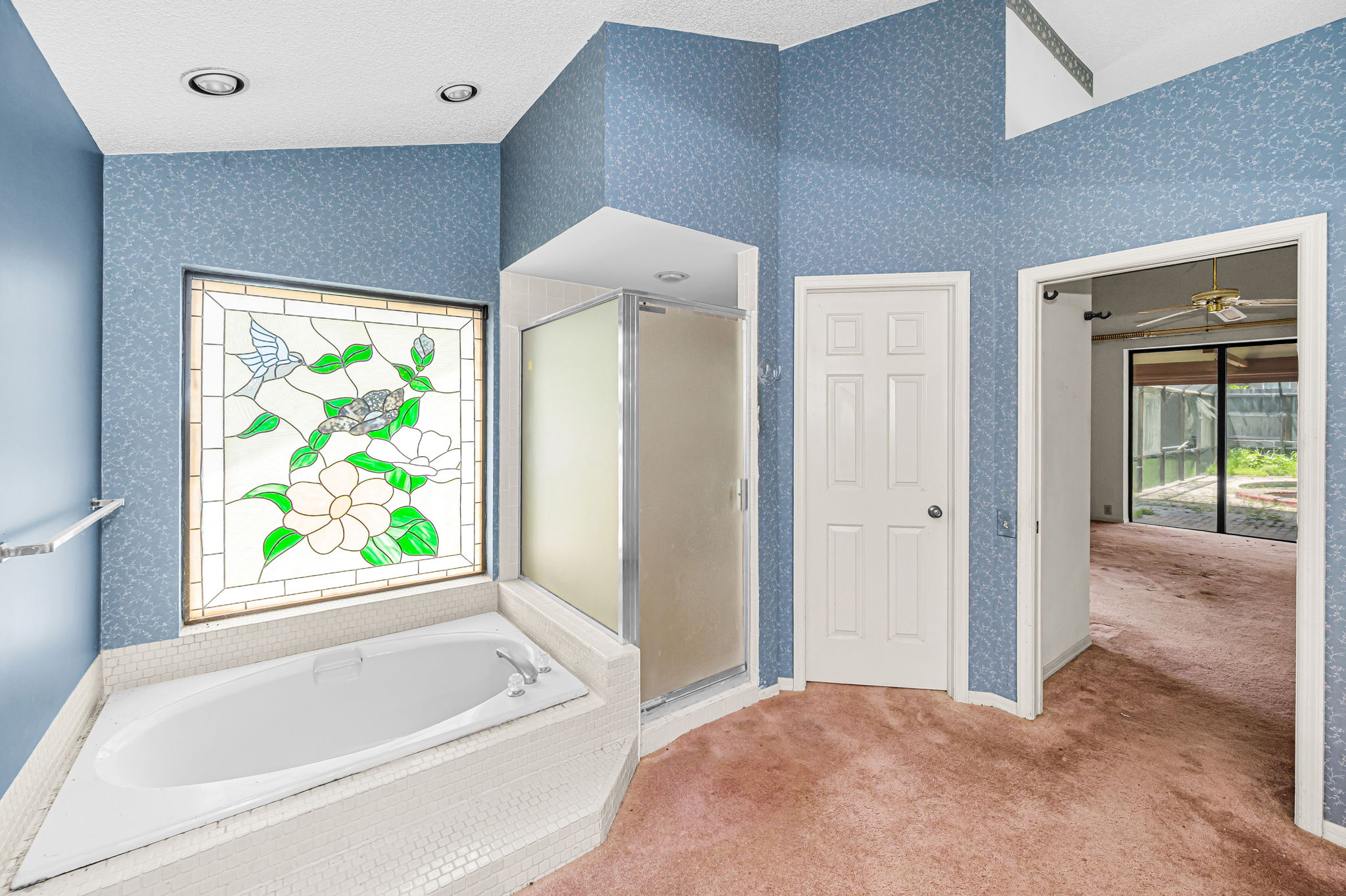 Primary Bathroom1b