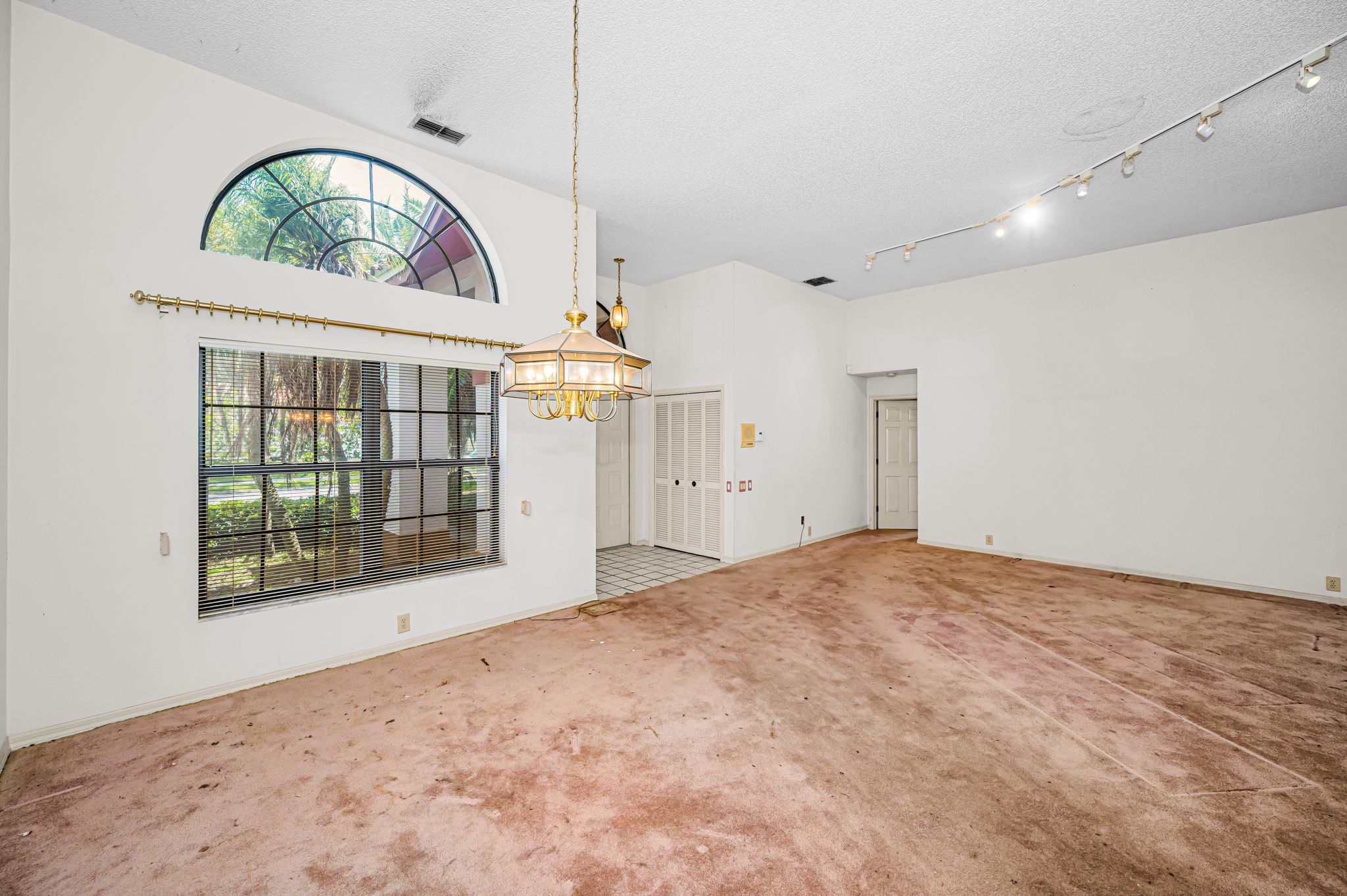 Dining Room2