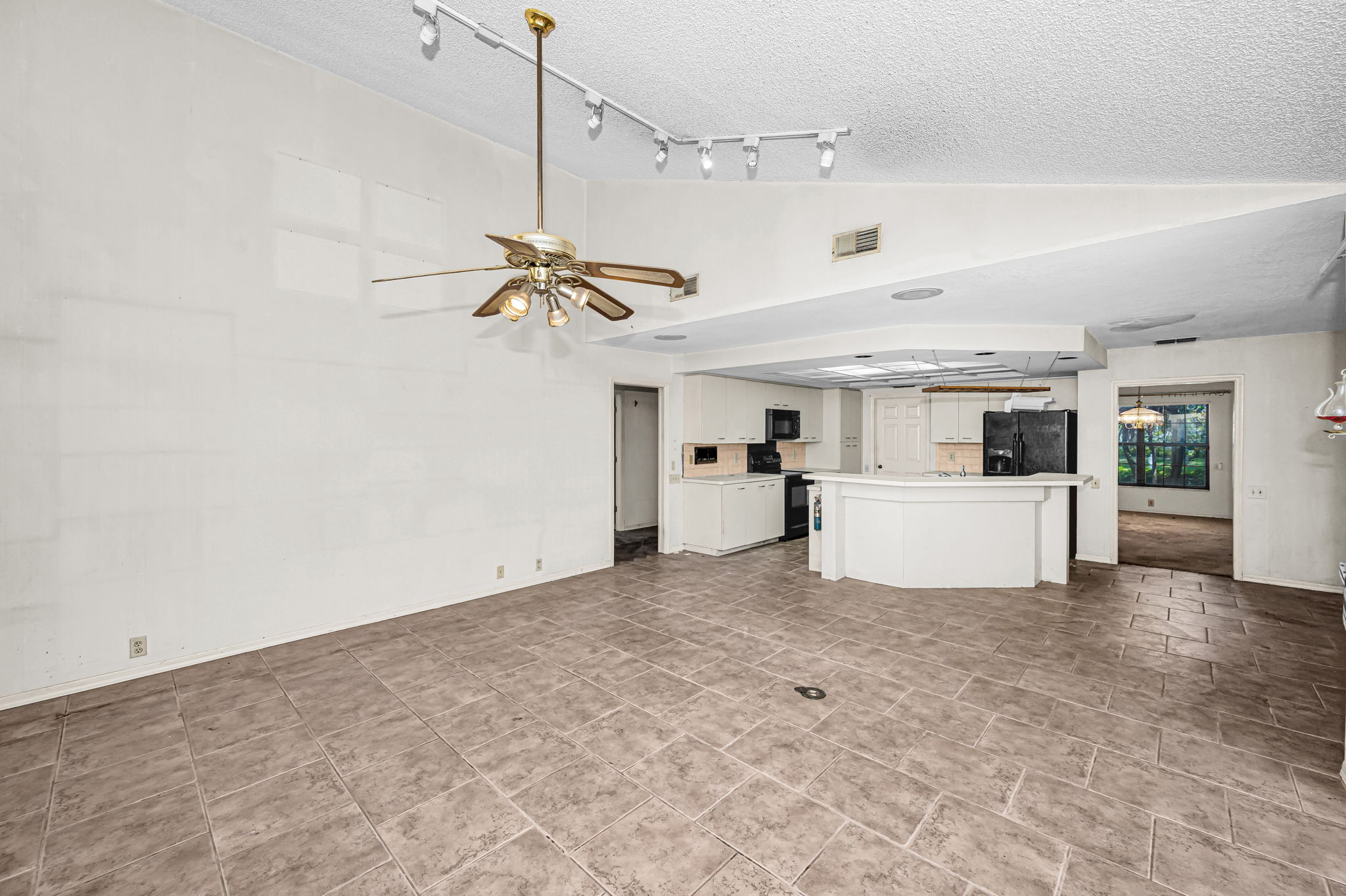 Family Room3