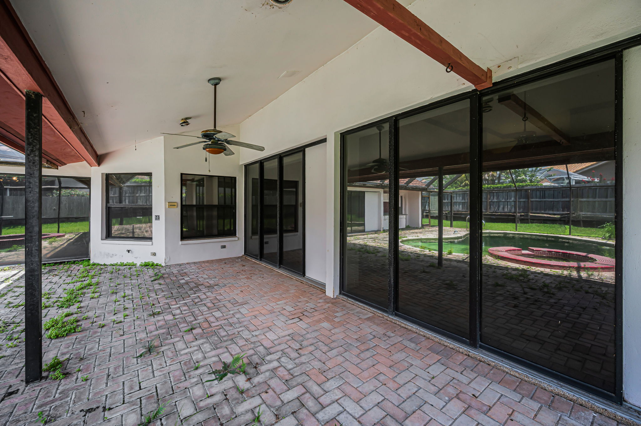 Lanai1