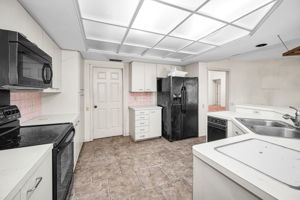 Kitchen2