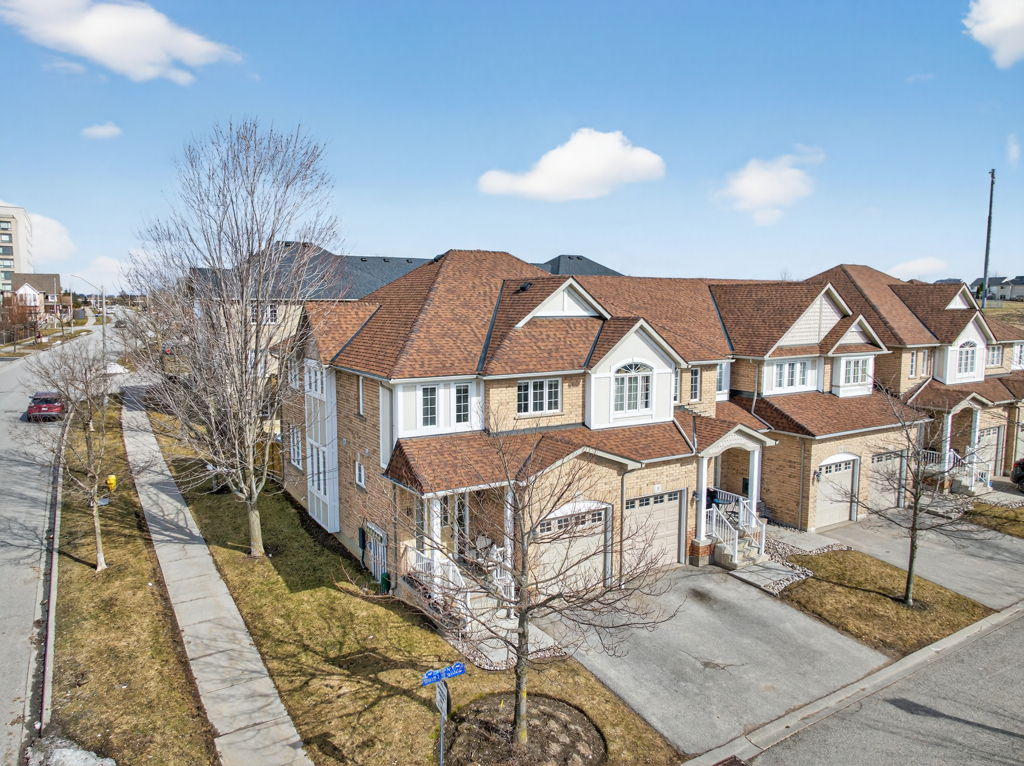 1070 Glenbourne Dr Unit 12