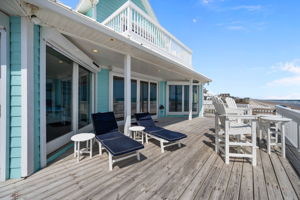 Ocean Side Main Deck