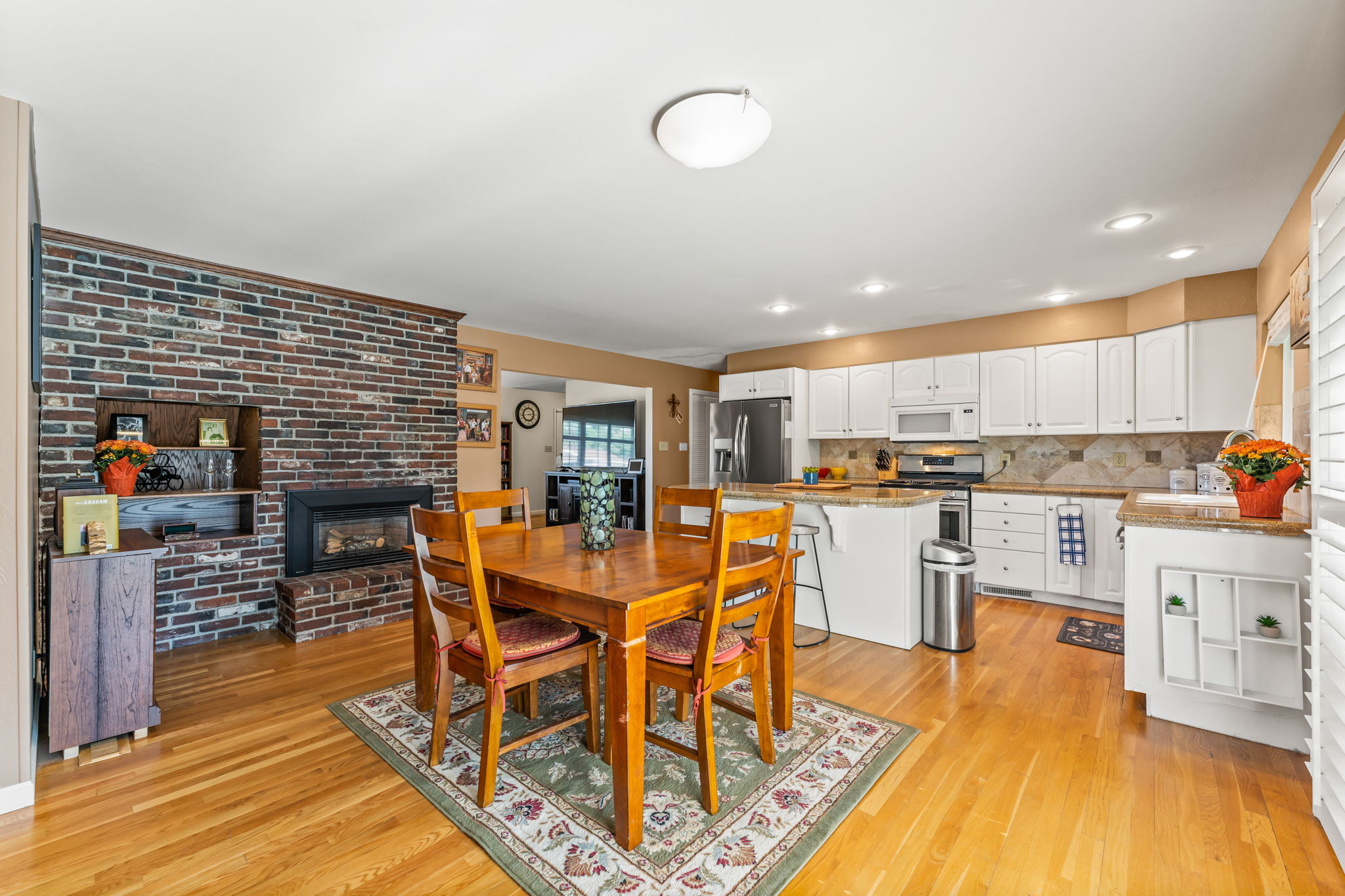 1070 Pineridge Dr, Reno, NV 89509, USA Photo 12