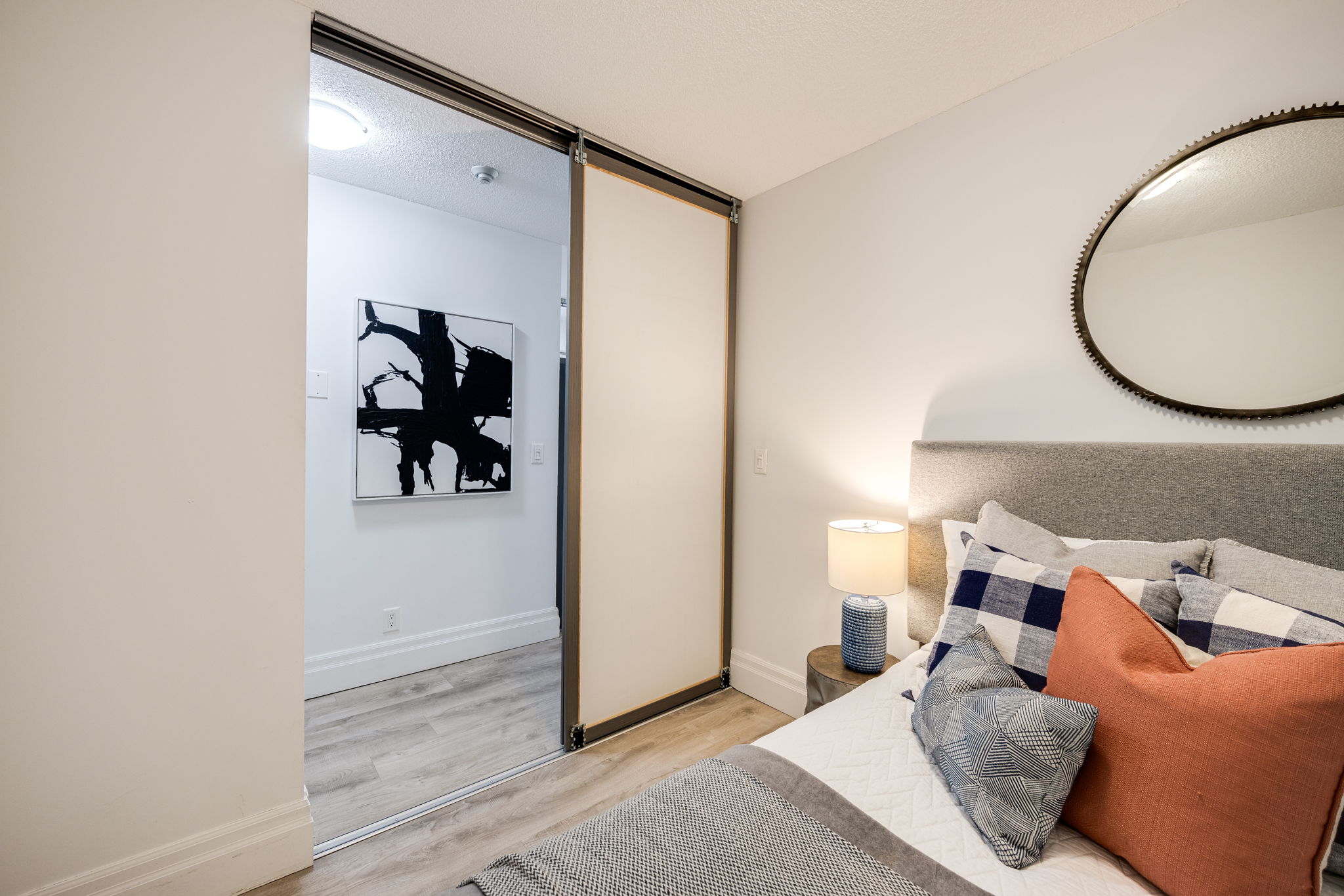 Toronto property showcase — delivered property photograph 24