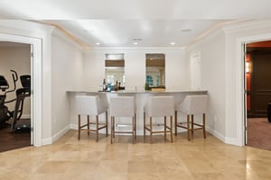 Full Wet Bar