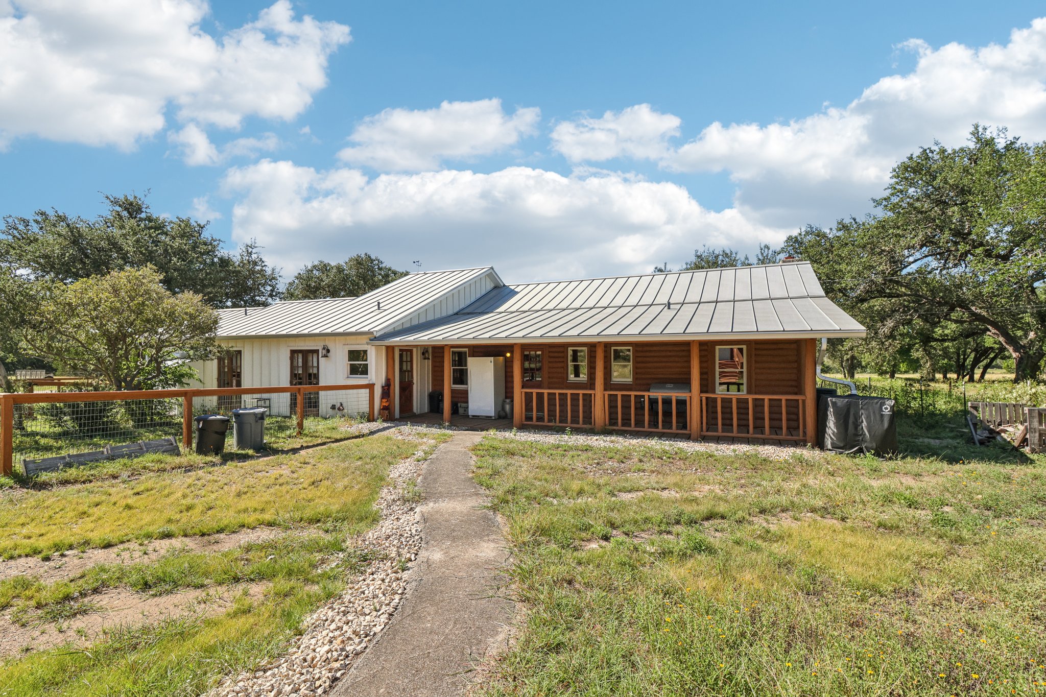 Farm to Market 32-S2507-063.jpg