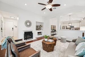 Harley Ave-S2607-018.jpg