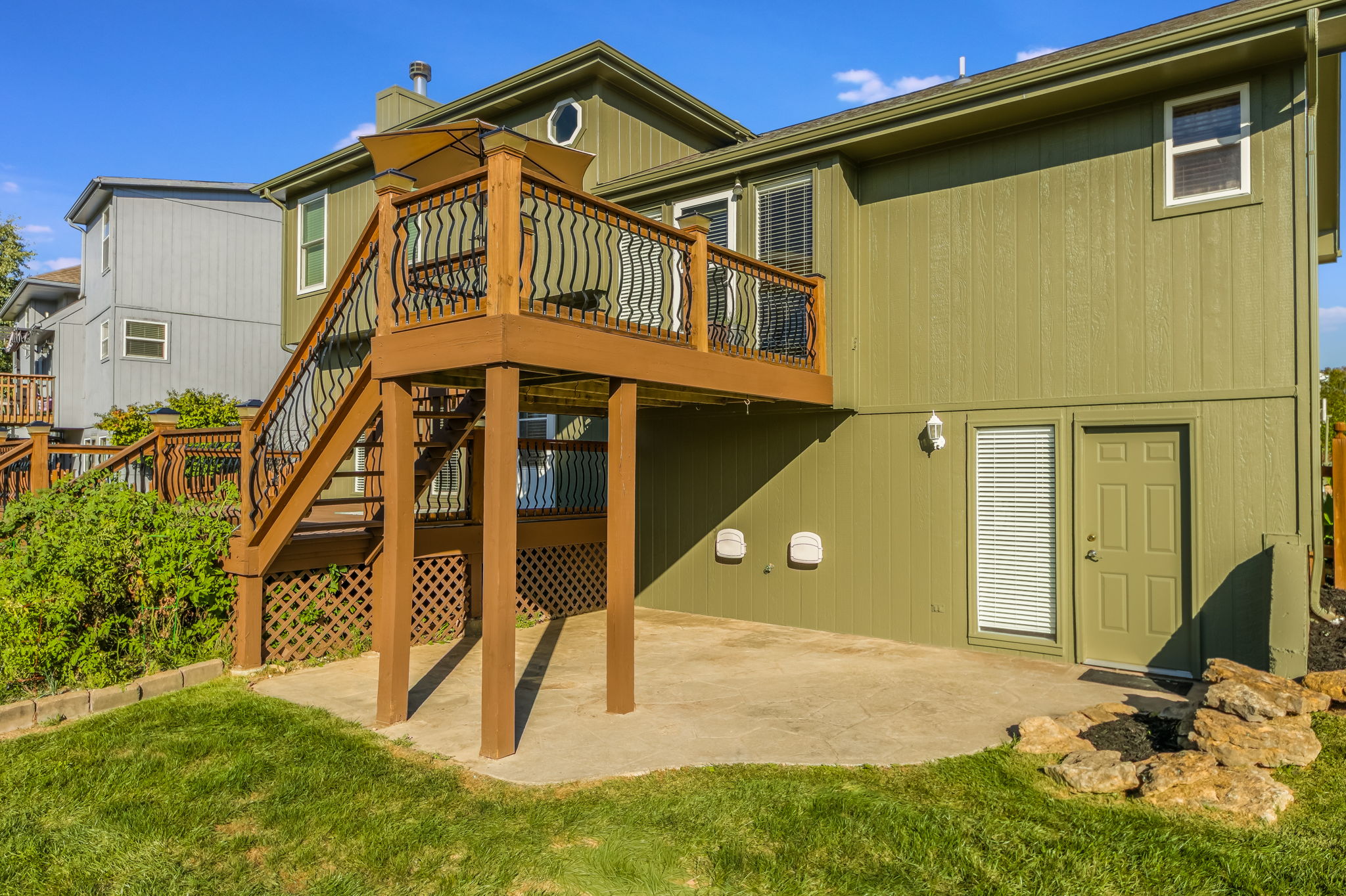 10700 N Holmes St-05