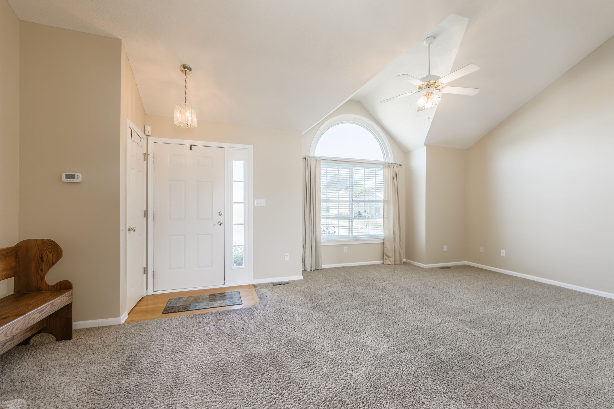 10700 N Holmes St-11
