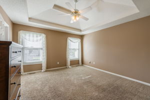 10700 N Holmes St-20