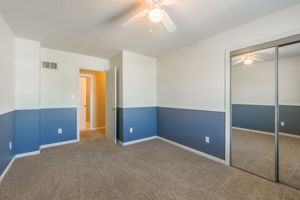 10700 N Holmes St-28