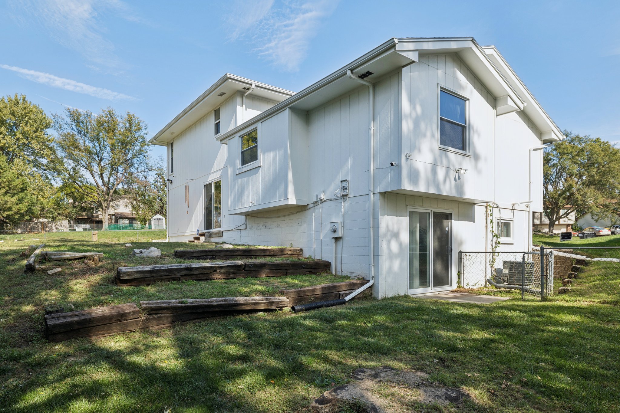 7271 - 10704 Borman Cir_032.jpg
